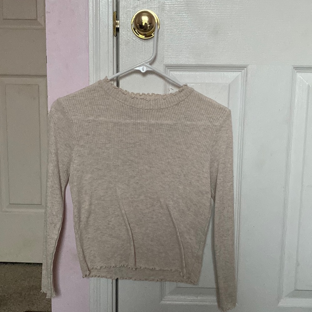 off-white long sleeve shirt